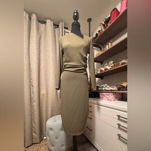 Beautiful brand new dress